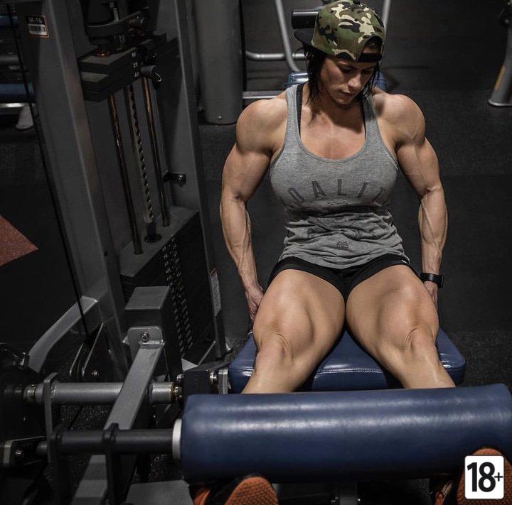 Умопомрачительные спортивные девушки: красота и мощь! 🔞