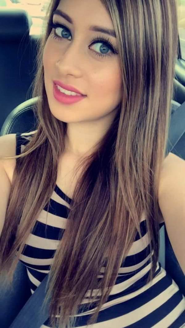 Селфи девушек и автомобилей (41 фото)