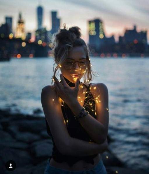 Фото женщин снятых ночью на фотоаппарат