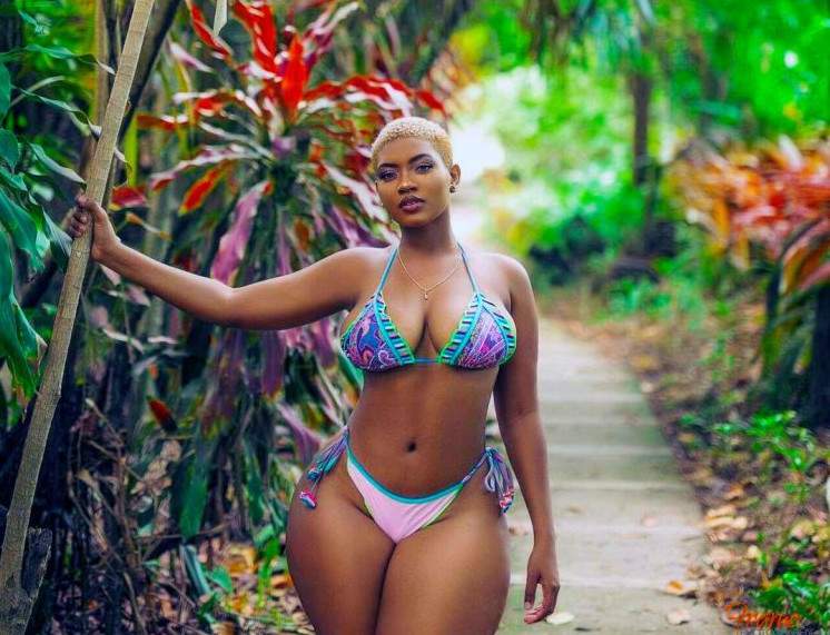 Пышные африканские красотки